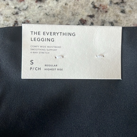 New - American Eagle Outfitters Black Everything Leggings - Picture 2 of 5